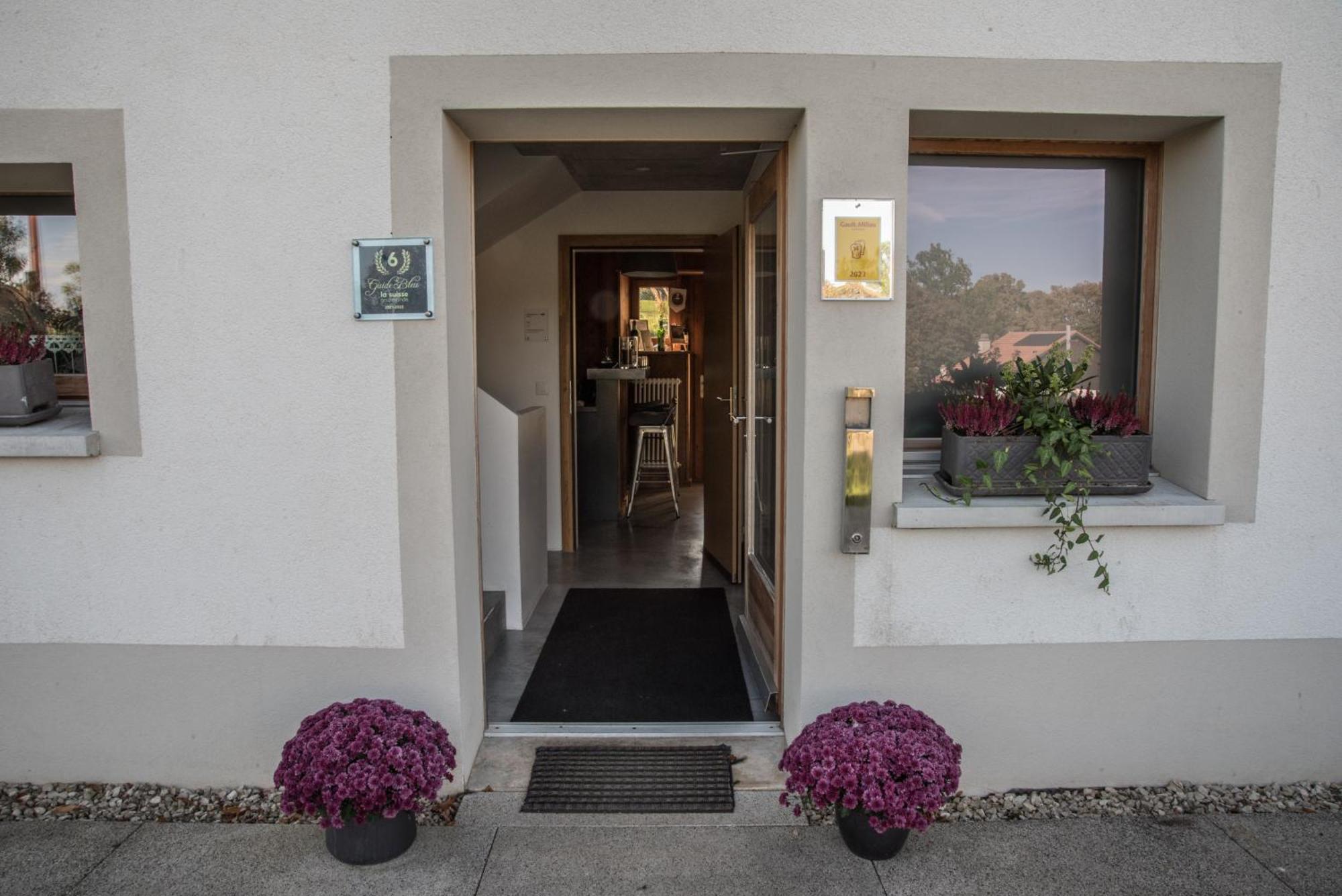 Hotel Le Paysan Horloger *
